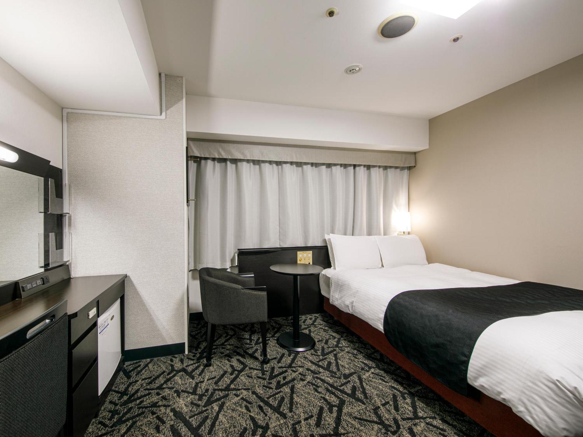 アパホテル 名古屋錦 Excellent 3*